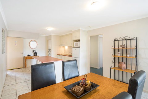 Black Dolphin Resort Motel & Apartments - Holiday Byron Bay 4
