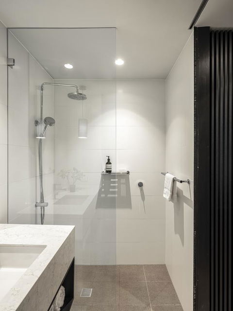 Mercure Sydney Rouse Hill - Holiday Byron Bay 16