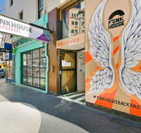 Funk House Backpackers - Holiday Byron Bay
