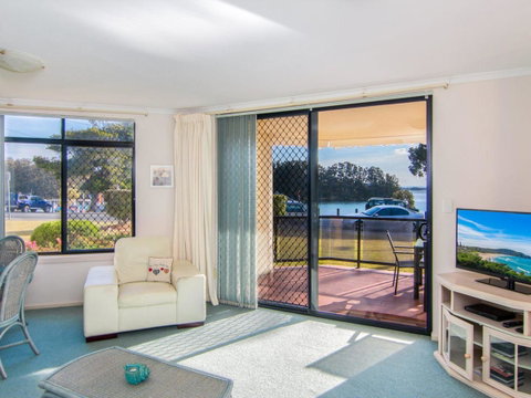 Horizons 1 - Holiday Byron Bay 2