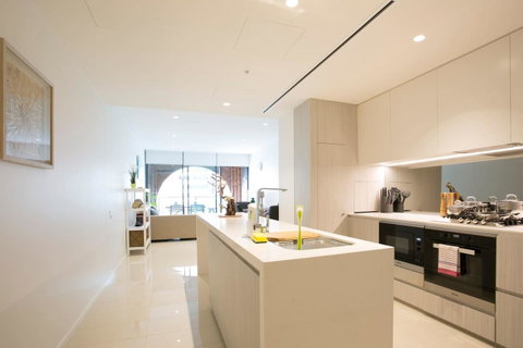 Newly Settled Three Bedrooms Apartment In CBD - Holiday Byron Bay 11