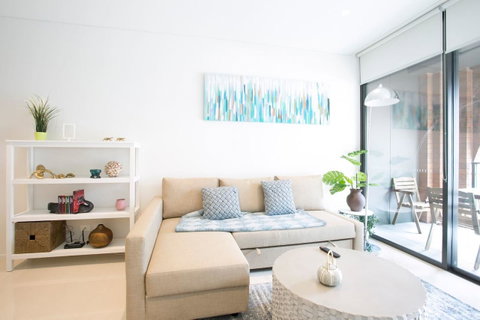 Newly Settled Three Bedrooms Apartment In CBD - Holiday Byron Bay 6