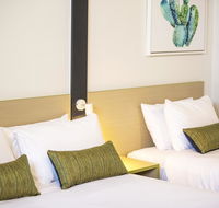 Nightcap at Hume Hotel - Holiday Byron Bay