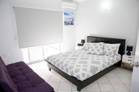 Nightcliff Foreshore Getaway - McKay Gardens - Holiday Byron Bay 11