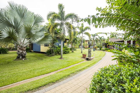 Mercure Darwin Airport Resort - Holiday Byron Bay 1
