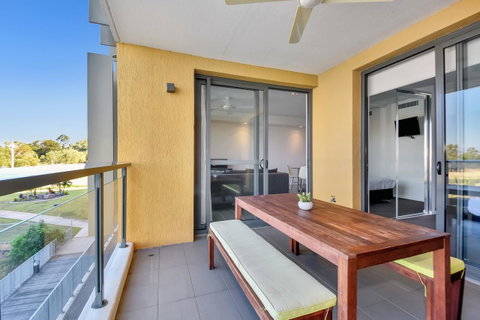 Astra Apartments Darwin - Holiday Byron Bay 12