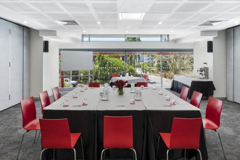 Oaks Darwin Elan Hotel - Holiday Byron Bay 25