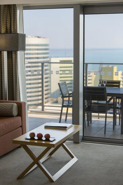 Oaks Darwin Elan Hotel - Holiday Byron Bay 14