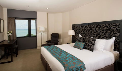 Hilton Darwin - Holiday Byron Bay 22