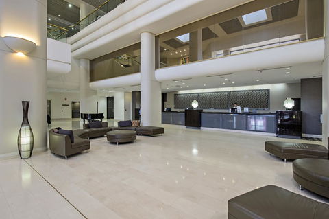 Hilton Darwin - Holiday Byron Bay 4