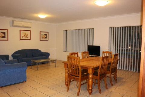 Golden Sands Motor Inn - Holiday Byron Bay 13