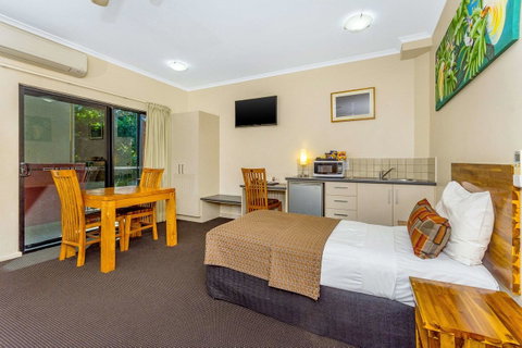 Quality Hotel Darwin Airport - Holiday Byron Bay 14