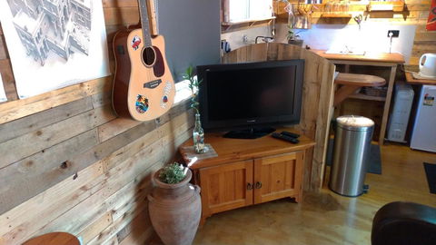 Alice\'s Secret Travellers Inn - Holiday Byron Bay 9