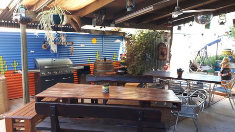 Alice\'s Secret Travellers Inn - Holiday Byron Bay 30