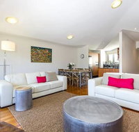 Bondi Beach Lamrock Avenue - Holiday Byron Bay