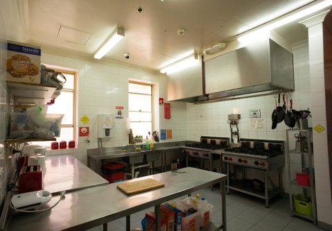 Bondi Beachside Inn - Holiday Byron Bay 2