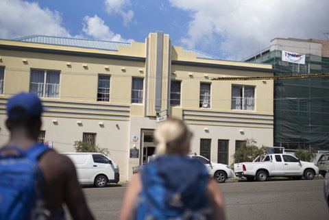 Bondi Beachside Inn - Holiday Byron Bay 0