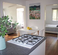 Booloumba Creek Cottage - Holiday Byron Bay