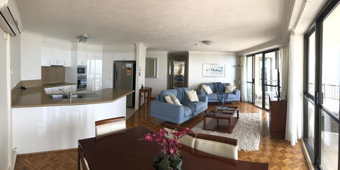 Bougainvillea Gold Coast Holiday Apartments - Holiday Byron Bay 2