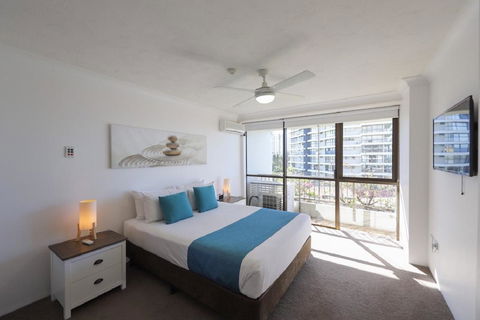 Bougainvillea Gold Coast Holiday Apartments - Holiday Byron Bay 0