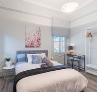 Boutique Private Rm situated in the heart of Burwood2 - Holiday Byron Bay