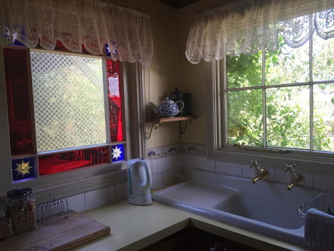 Braeside Garden Cottages - Holiday Byron Bay 1