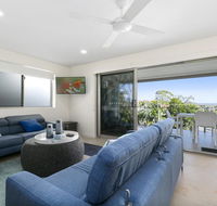 Breathtaking views across Noosa - Unit 1 Taralla 18 Edgar Bennett Avenue - Holiday Byron Bay