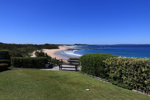 Bunkys By The Sea Holiday House - Holiday Byron Bay 0