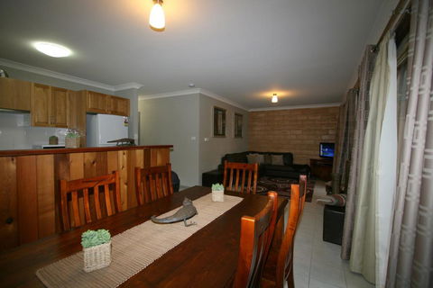 Burramys 4/1 Kirwan Close - Holiday Byron Bay 2