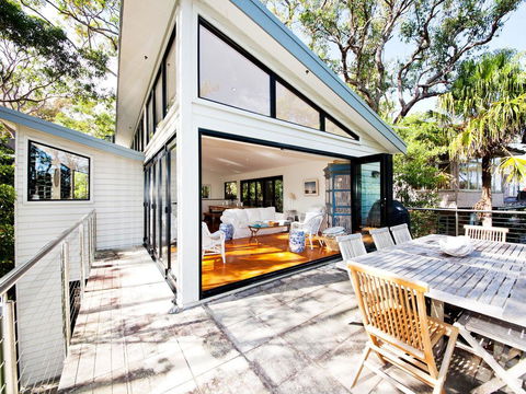 Bynya - 100m To Jonahs! - Holiday Byron Bay 0