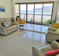 Cairns Ocean View Apartment in Aquarius - Holiday Byron Bay