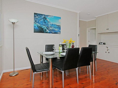 Callala Beach Cottage - Charm And Character - Holiday Byron Bay 1