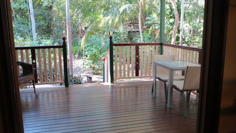 Calypso House 8 Appian Way - Holiday Byron Bay 3