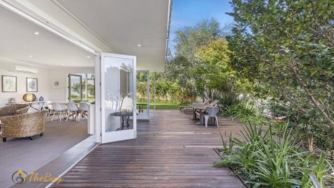 Campbell Cove - 60 Campbell Avenue - Holiday Byron Bay 0