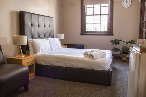 Campsie Hotel - Holiday Byron Bay 0