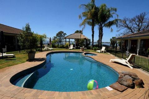 Capricorn Motor Inn - Holiday Byron Bay 1
