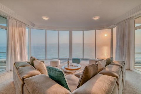 Carmel By The Sea - Holiday Byron Bay 0