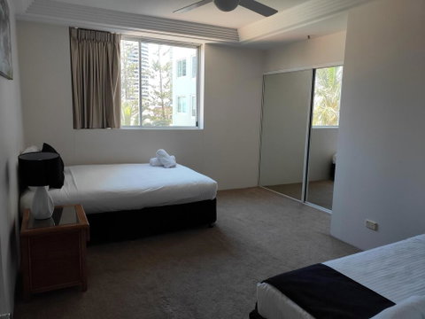 Carmel By The Sea - Holiday Byron Bay 3
