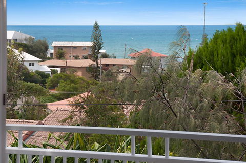 Carolyn's Beach House - Holiday Byron Bay 1