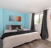 Carramar Studio KingBed PrivateRm 1 min To station - STUDIO - Holiday Byron Bay