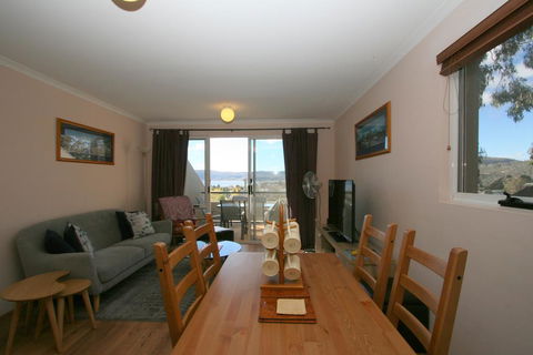 Cascades 13/3 Kurrajong Street - Holiday Byron Bay 1