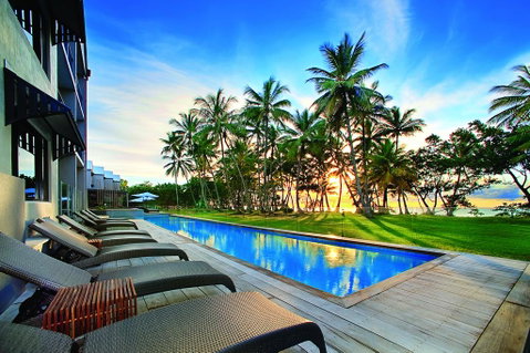Castaways Resort & Spa On Mission Beach - Holiday Byron Bay 0