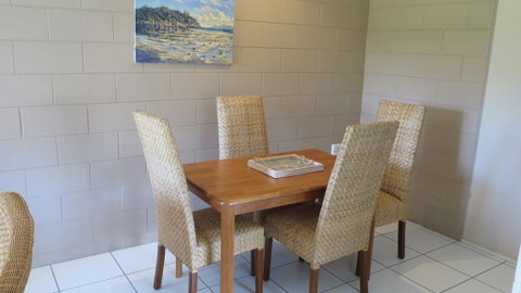 Casual Lodge Unit No 4 - Holiday Byron Bay 3