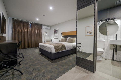 CBD Motor Inn - Holiday Byron Bay 0
