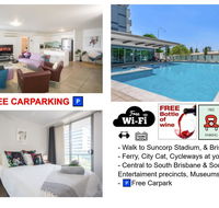 CBD Views-With FREE Wine Free-Carpark-Netflix-WiFi