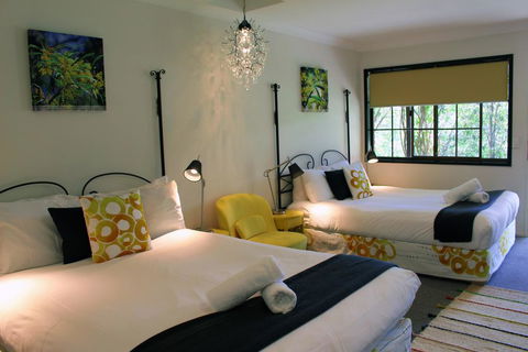 Cedar Creek Lodges - Holiday Byron Bay 2