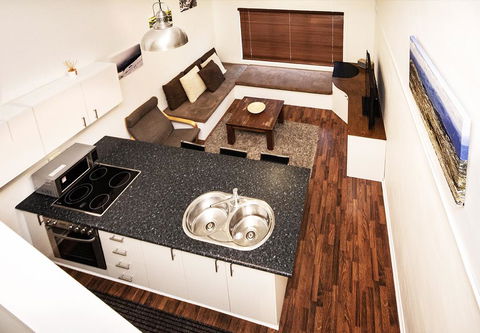 Central Abode-Modern Apartment In The Heart Of Jindabyne - Holiday Byron Bay 0