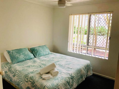 CENTRAL APARTMENT WITH POOL-WALK TO EVERYTHING - Holiday Byron Bay 3