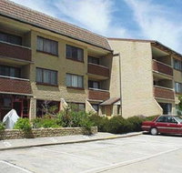 Central Park Apartment - Holiday Byron Bay
