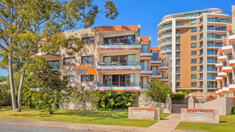 Centrepoint 1 - CBD Location - Holiday Byron Bay 0